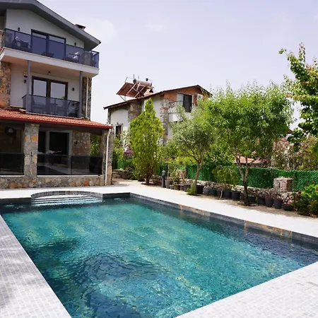 Villa Valencia By Luxury Group, Oeluedeniz, Private Pool *